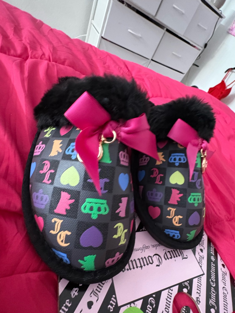 Juicy Couture Black Faux-Fur Slipper Mules With Pink Ribbon & Multicolor Logo